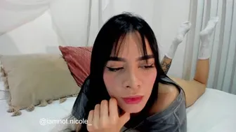 nicolemanson recorded nude video 10022