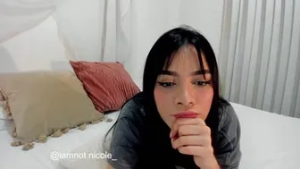 nicolemanson recorded nude video 10022