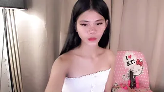 Yourfavoratevivian petite hot cam video