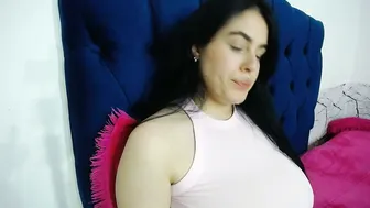 Ari_coohachelaa horny amateur 30-May-26