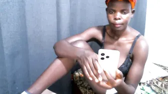Lizzy_25 nude 30-May-26