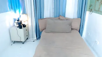 Alisonaims webcam 05-30-2026