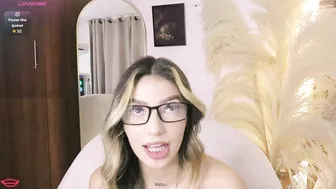 isabella_cox__ chat sex cam on cam