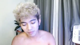 jaysee_hugecox webcam 30-May-2026