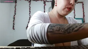 ariana67389 recorded nude video 1002028