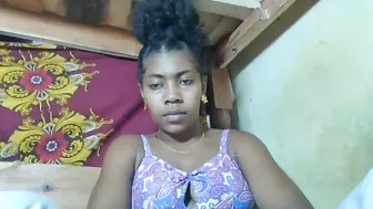 Rasoaa bigass live cam show