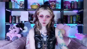 _devilbaby recorded nude video 1003180