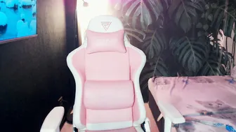Blablablablagirl romantic show