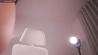 Gigilee_ 18 posing on cam