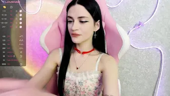 molly_crystall