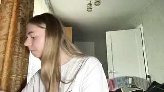 honeyaskren recorded nude video 1003900