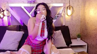 Ariana_foxx__ lovense on live cam