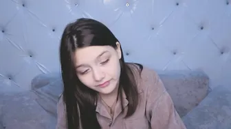 xxxnaughtyfoxxx 06-01-2026 cute