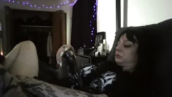 Livmirage nude chat 06-01-2026