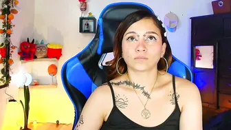 alisson_zafiro nude cam video 01-Jun-2026