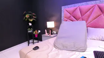 mia_milff recorded nude video 1005131