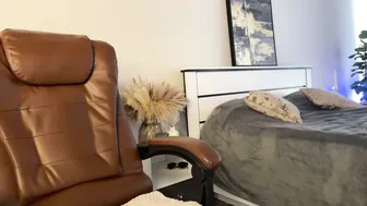 ohmyemma nude chat 01-Jun-2026