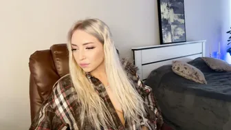 ohmyemma nude chat 01-Jun-2026