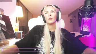 tinykylie bigboobs amateur cam video