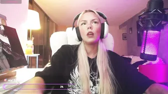 tinykylie recorded nude video 1005240