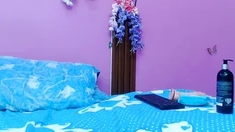 Skinnybarbie022 sex cam chat 01-Jun-2026