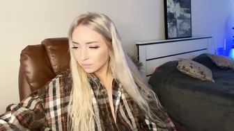 ohmyemma recorded nude video 1005453