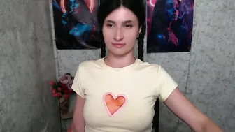lauradre_ cam porn 01-Jun-26