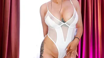Naugthymilfx curvy amateur cam video