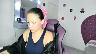 roxy_lu_07 01-Jun-26 cum