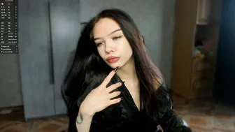 sweetydeviliya webcam 01-Jun-2026