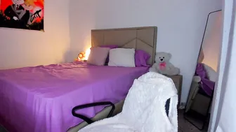 Aliciabiden 06-01-2026 chat sex cam