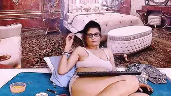indianallure recorded nude video 1005903