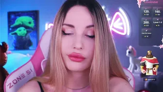 My__sweet__alice shy free cam show