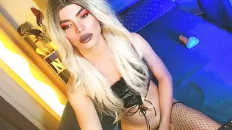 lovelymiss_shyna11 mistress chat cam porn