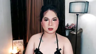 sophiacollinsx show 02-Jun-26
