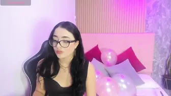 amiee_kovva posing on webcam (06/02/2026)