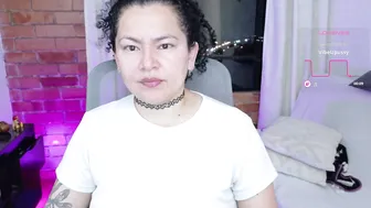 Broonte chubby camvideo