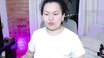 Broonte chubby camvideo