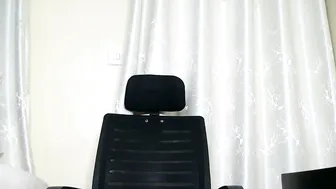 petite_freakette 06-03-2026 ebony