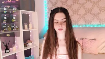 holymiax nude cam 06/03/2026