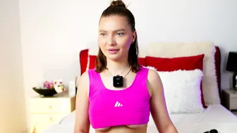 dirtystudentgirl 03-Jun-2026 live cam video