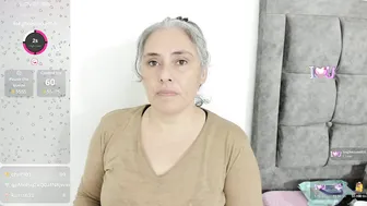 Mature_gold hairy cam