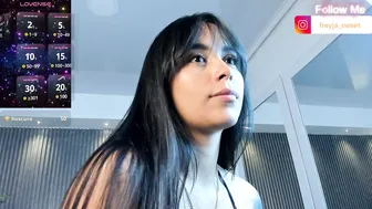freyja_sweet_ latina nude