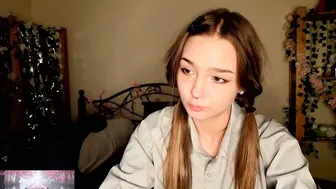 Honeycomfya naked on cam 03-Jun-26