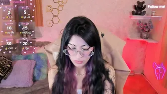 Mia_smoke_ 03 June 2026