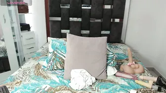 kenia_browm recorded nude video 1010945