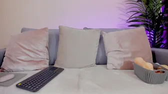 mia_daniellshot cam porn videos 03 June 2026