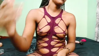 sauce_pety recorded nude video 1011056