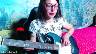 lucianahalen thin chat cam sex