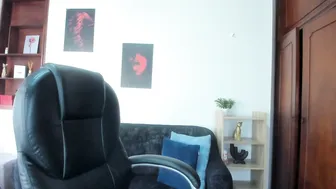 pamelaqueen_1 curvy 06/04/2026